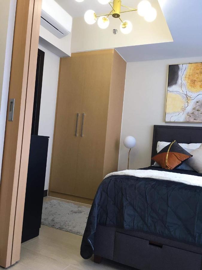 Daniella'S Modern & Cozy Suite In Uptown Bgc Маніла Екстер'єр фото